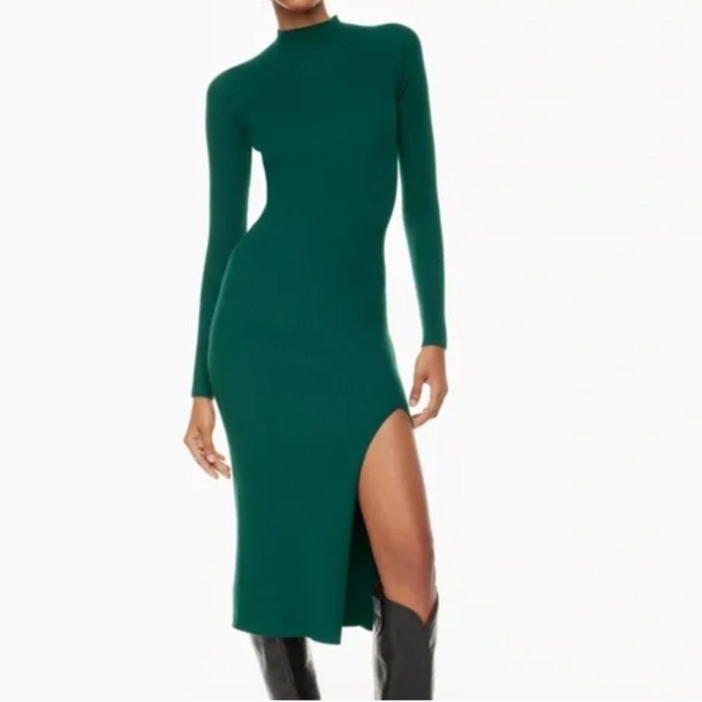 Aritzia Wilfred Alchemy mock-neck sweater dress in Aventurine Green 
Size XL